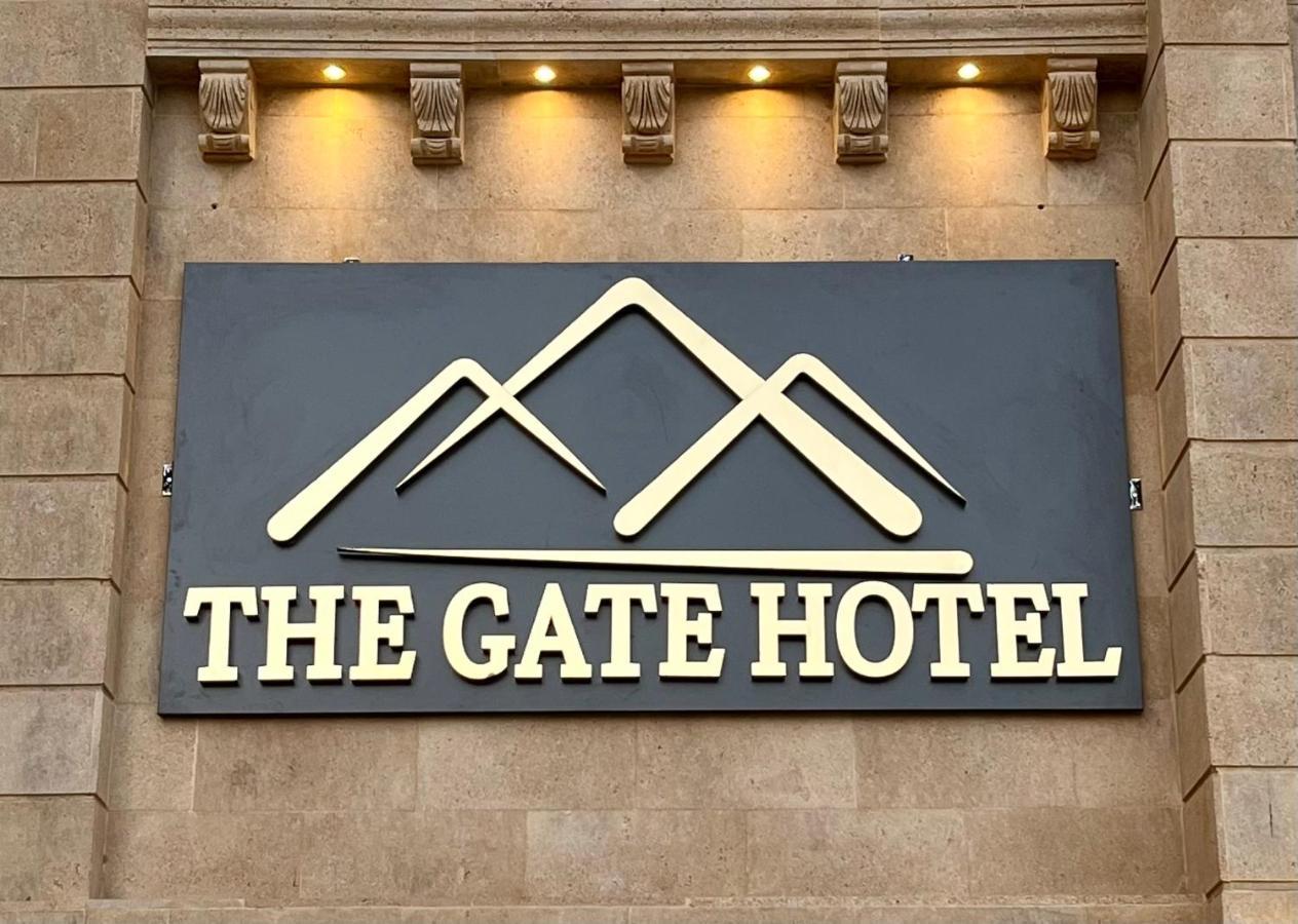 The Gate Hotel Front Pyramids & Sphinx View Kafret el-Gabal Exterior foto