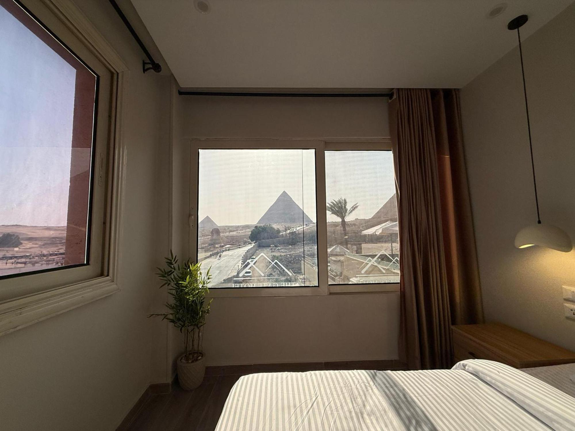 The Gate Hotel Front Pyramids & Sphinx View Kafret el-Gabal Exterior foto